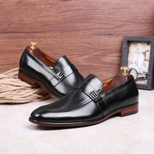 Desai Men's Leather Shoes Business Dress Shoes Men Small Square Head High Quality Slip-On Shoes with Metal Decoration Zapatos