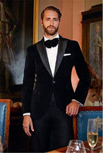 Load image into Gallery viewer, 2019 New Elegant Red/Royal Blue/Black Velvet Groom Tuxedo Jacket Black Lapel Mens Blazer Slim Fit Suit Men Wedding Suits Sets